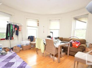 1822 Beacon St APT 1, Brookline, MA 02445