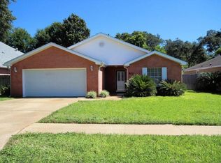 831 Whitrock Ln, Fort Walton Beach, FL 32547