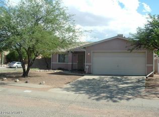 1715 W Greenleaf Dr, Tucson, AZ 85746