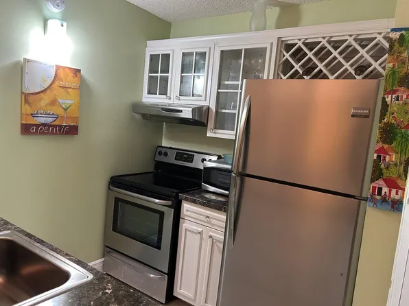 2771 Riverside Drive #213-A, Coral Springs, FL 33065