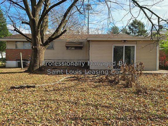 2nd image of 9957 Cambria Dr