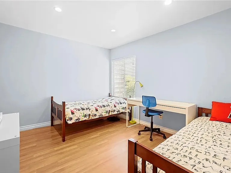 5700 Etiwanda Ave #186 — Photo 10