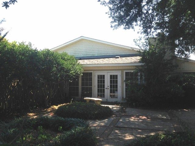 2nd image of 507 Finks Hideaway Rd