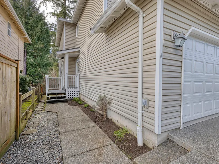 6922 Beverly Ln #A — Photo 12