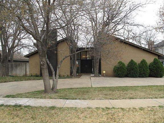2nd image of 4019 Montague Dr