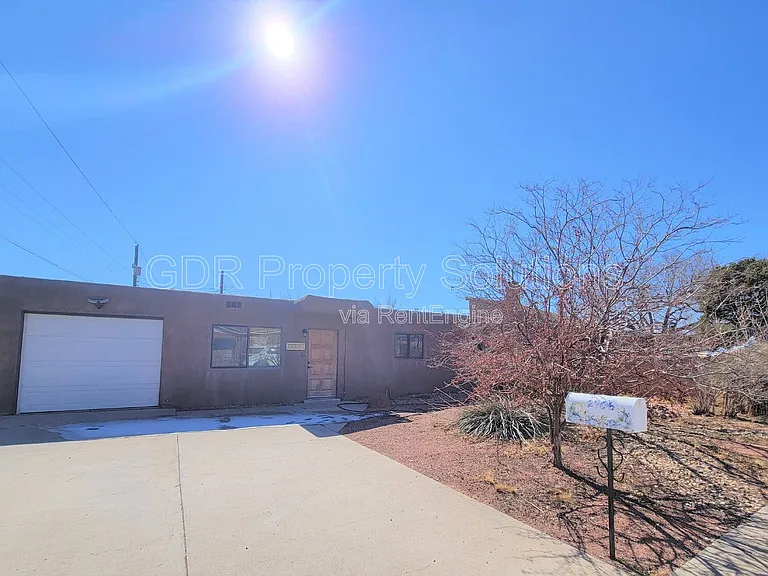 2706 Socorro St NW — Photo 1