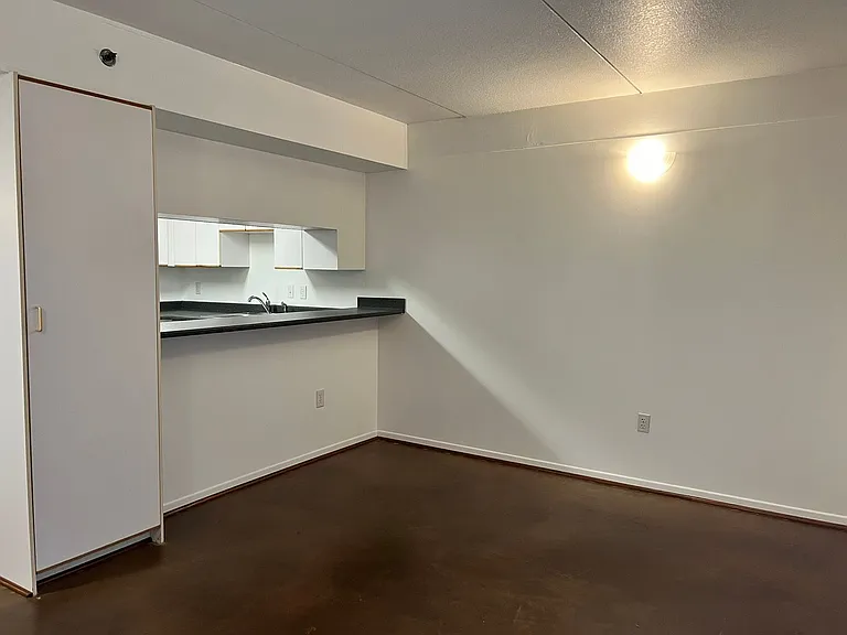 West Park Place — Photo 13