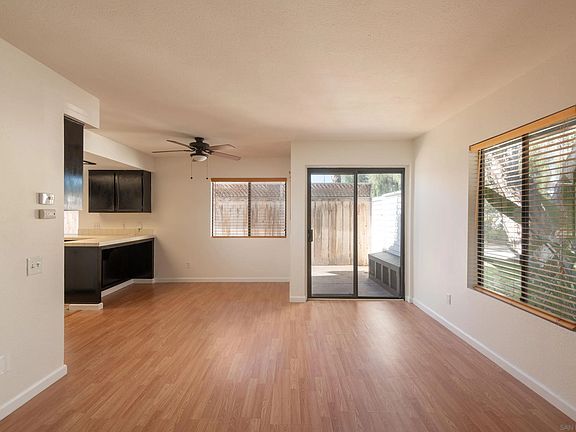 5th image of 1819 Hornblend St APT 1