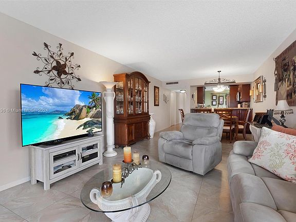 5th image of 5736 Coral Lake Dr #312