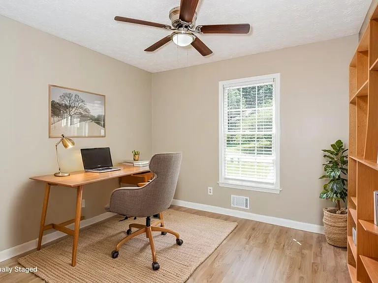503 Brooksdale Dr — Photo 15