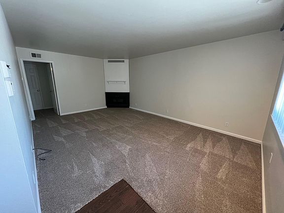2nd image of 670 Rebecca Way APT 3