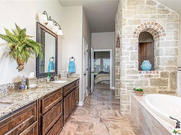 2nd image of 6916 Sun Valley Dr