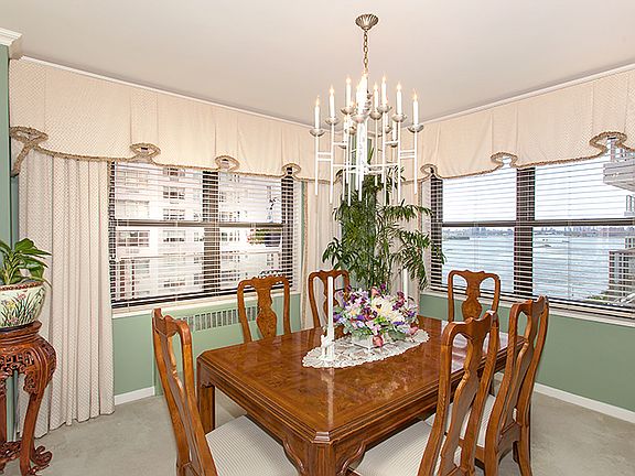 3rd image of 50 Sutton Pl S APT 11F