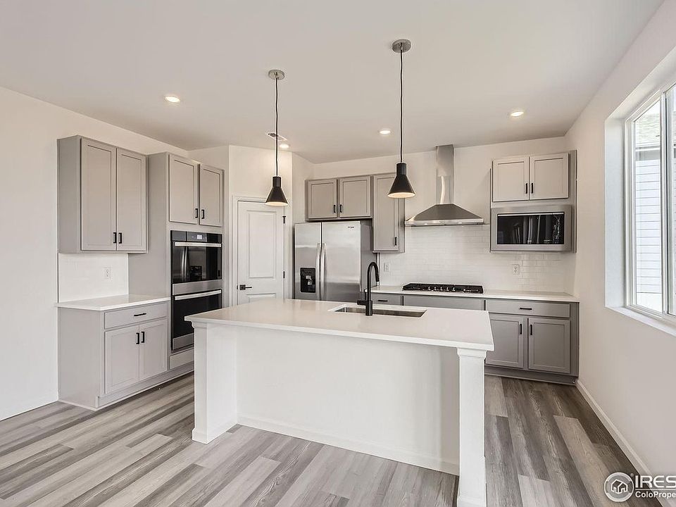 1st image of 3568 Royal Troon Ave