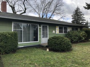 17620 SE Brooklyn St, Portland, OR 97236