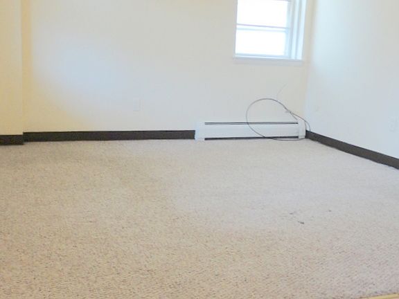 4th image of 520 Morris St APT 8