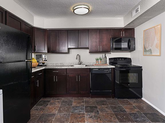 5th image of 1900 Park Ave #B-b6