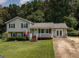 2665 Oak Log Way, Buford, GA 30519