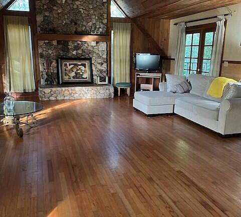 4th image of 3465 Pepper Hill Rd