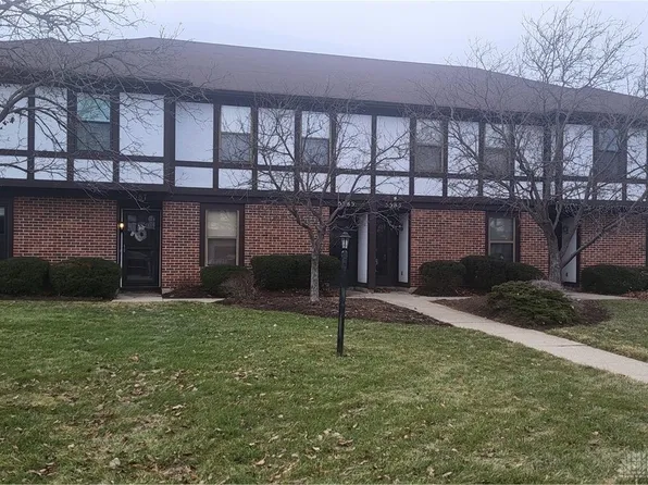 5585 Cobblegate Dr, Dayton, OH 45449