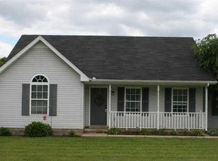 211 Royal Garden Dr, Murfreesboro, TN 37130