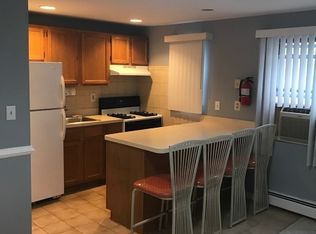30A Carolyn Ter #A, Roselle, NJ 07203
