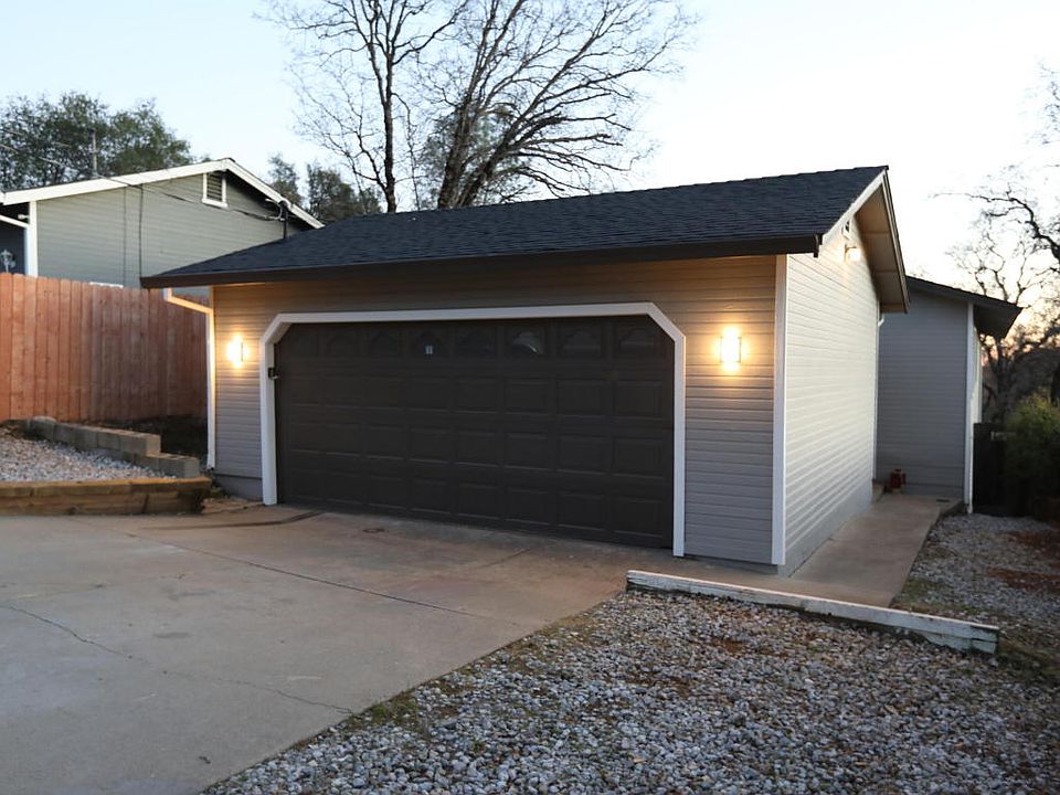 1st image of 3610 Ouray St
