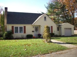 20 Colonial Rd, Auburn, MA 01501