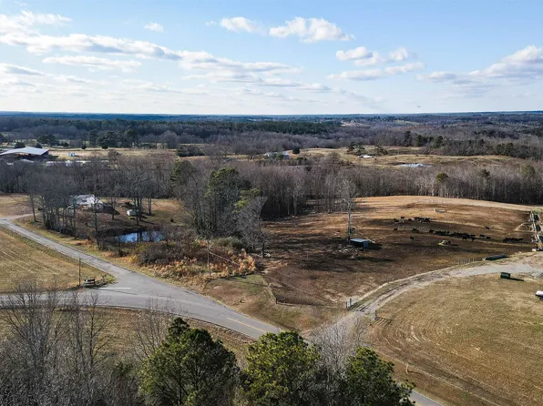 County Road 1069, Vinemont, AL 35179