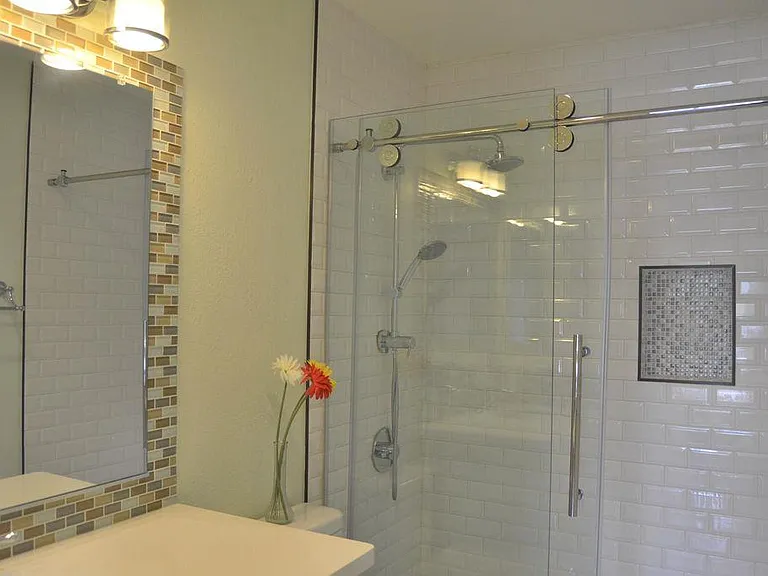 3050 Los Prados St #9 — Photo 4