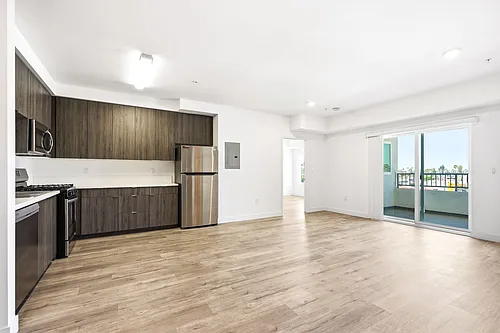 Floor plan 407