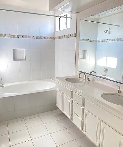 10911 Emerson St — Photo 17