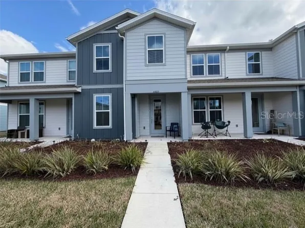 10829 Wooded Acre Aly, Orlando, FL 32829