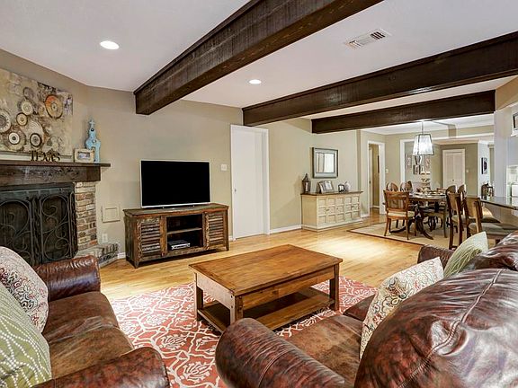 5th image of 6418 Waltway Dr