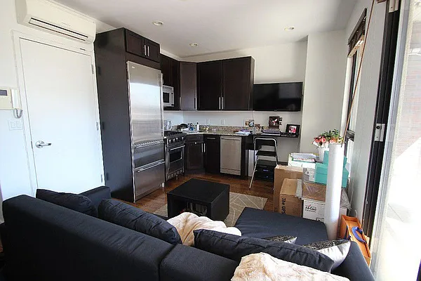 Rented by Oxford Property Group | media 3
