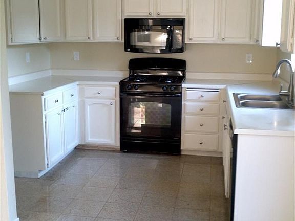 4th image of 2409 Plumas Lake St