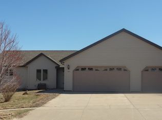 415 Page St, Williamsburg, IA