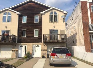 47 W 56th St, Bayonne, NJ 07002