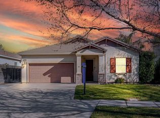 671 W Boesch Dr, Ripon, CA 95366