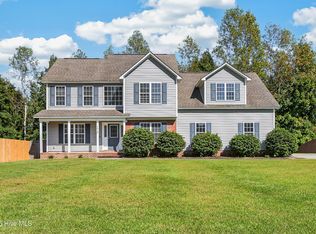 172 E Ridge Ct, Jacksonville, NC 28540
