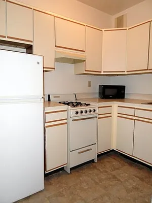 Rented by Alexander Hidalgo, Inc. | media 31