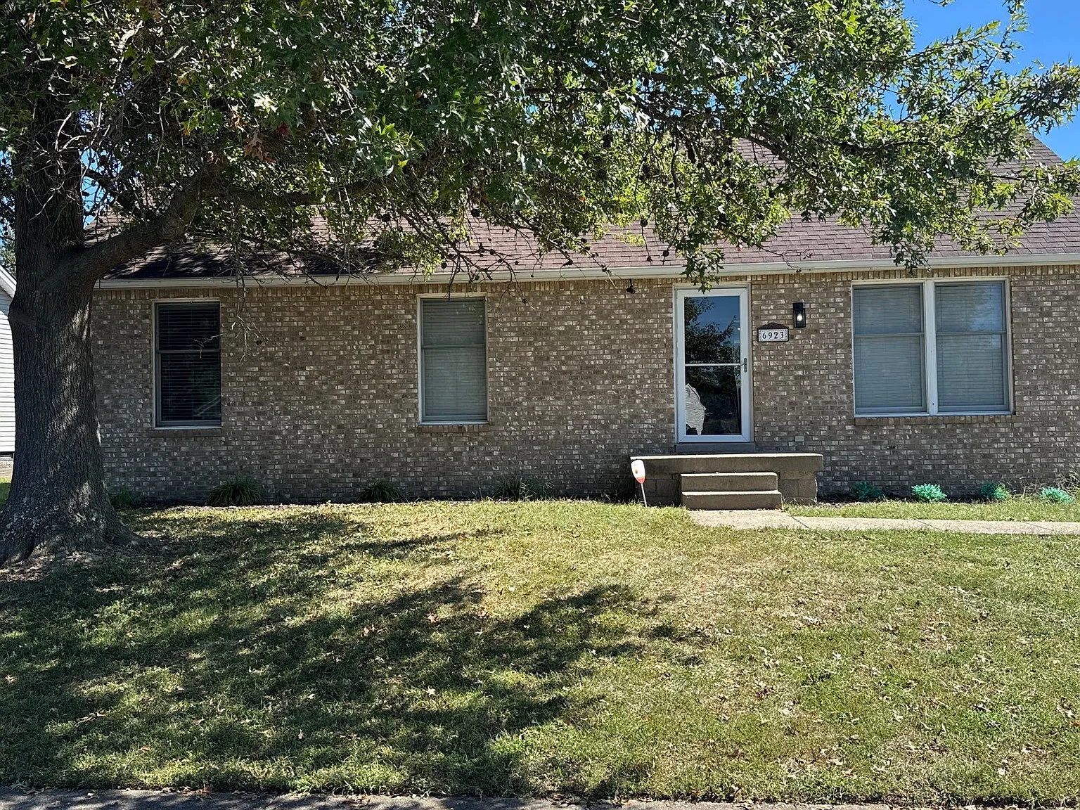 Colrain Circle, 6923 - 1 — Photo 1