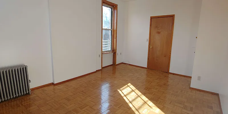 Rented by Angelucci Group LLC | media 20