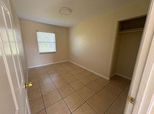 Mango Ave, Sarasota, FL 34234