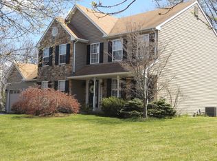 1507 Long Pond Dr, Warrington, PA 18976