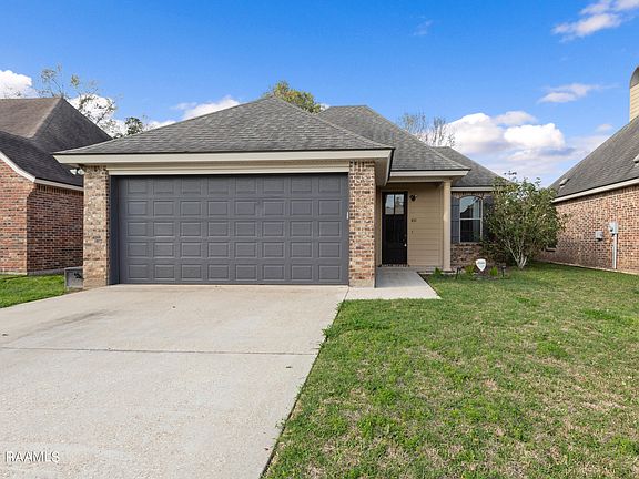 2nd image of 410 Milton Estates Ln