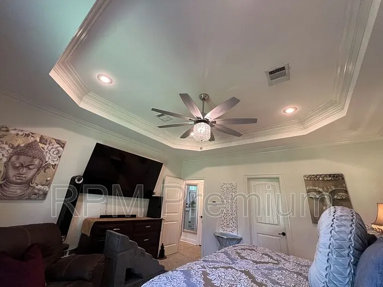 2913 Country Lakes Ave — Photo 18