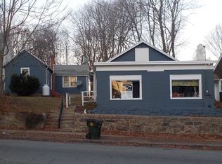 325 Broad St, New London, CT 06320