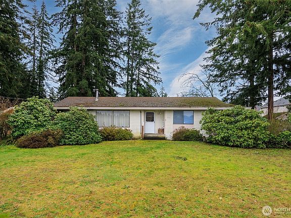 2nd image of 9202 126th Street E