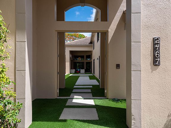 Home For Sale In Broken Sound Country Club